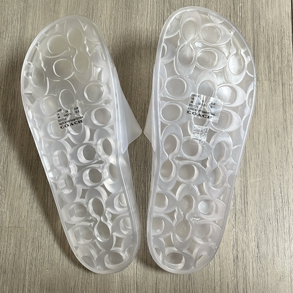 Coach Slides - Picture 3 of 4